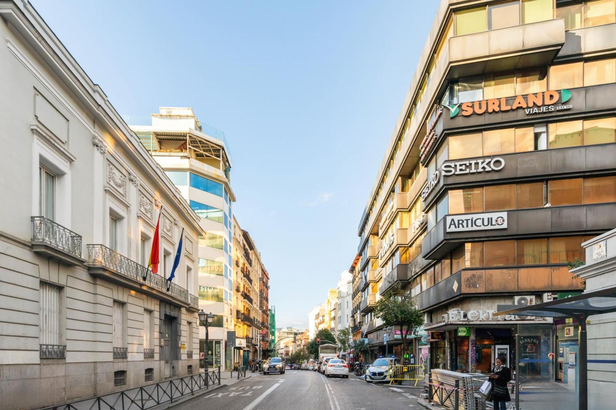 Dobo Madrid Sb20 Exterior foto