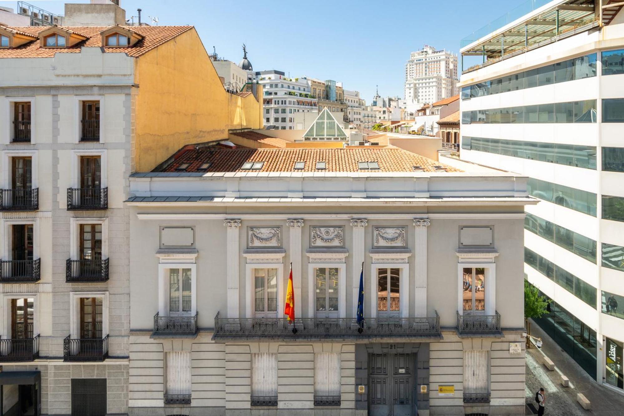 Dobo Madrid Sb20 Exterior foto