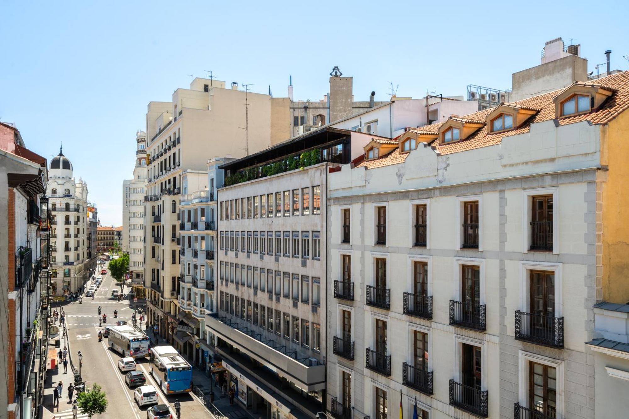 Dobo Madrid Sb20 Exterior foto
